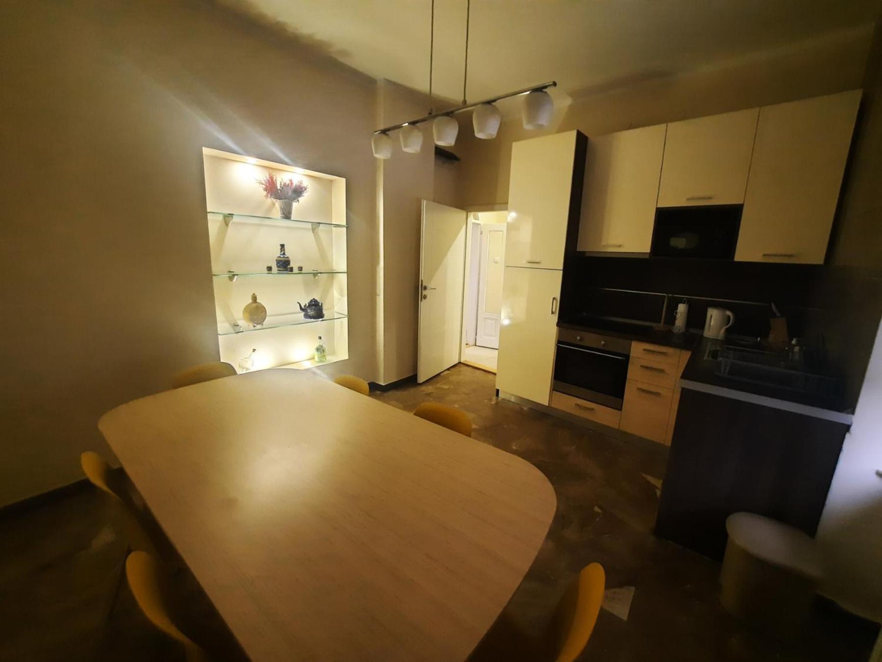 Authentic Belgrade Centre Apartments For Large Groups, Republic Square - Up To 47 People In 5 Apartments Cameră foto