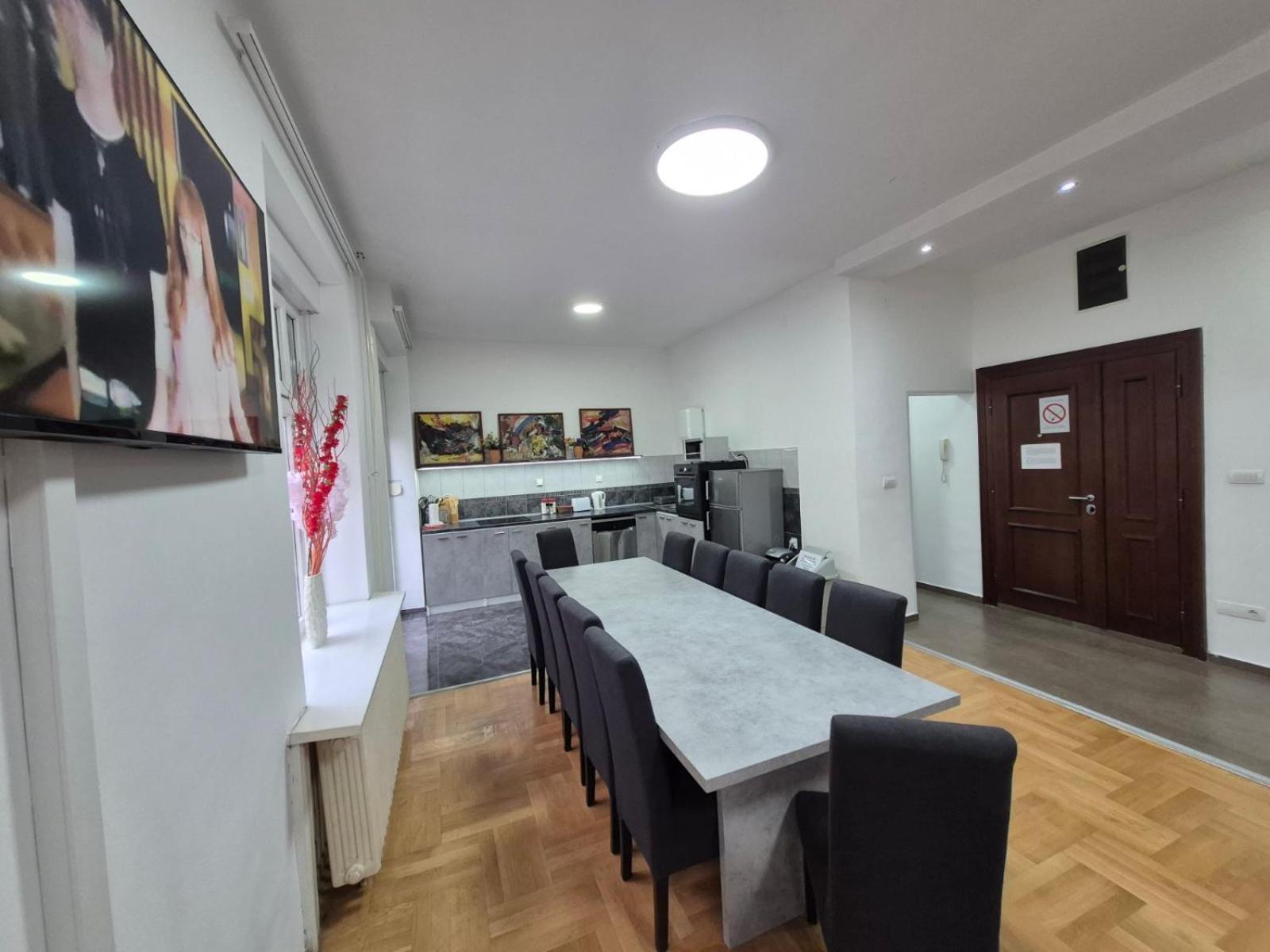 Authentic Belgrade Centre Apartments For Large Groups, Republic Square - Up To 47 People In 5 Apartments Cameră foto