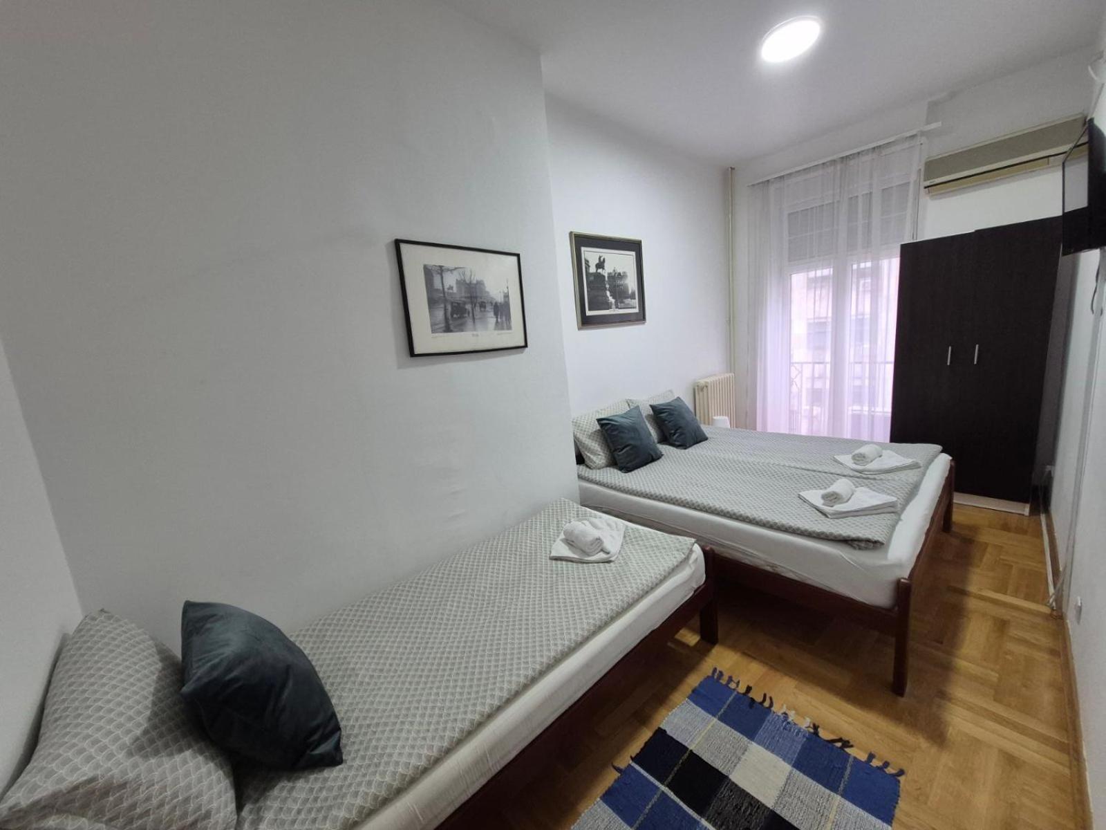 Authentic Belgrade Centre Apartments For Large Groups, Republic Square - Up To 47 People In 5 Apartments Cameră foto