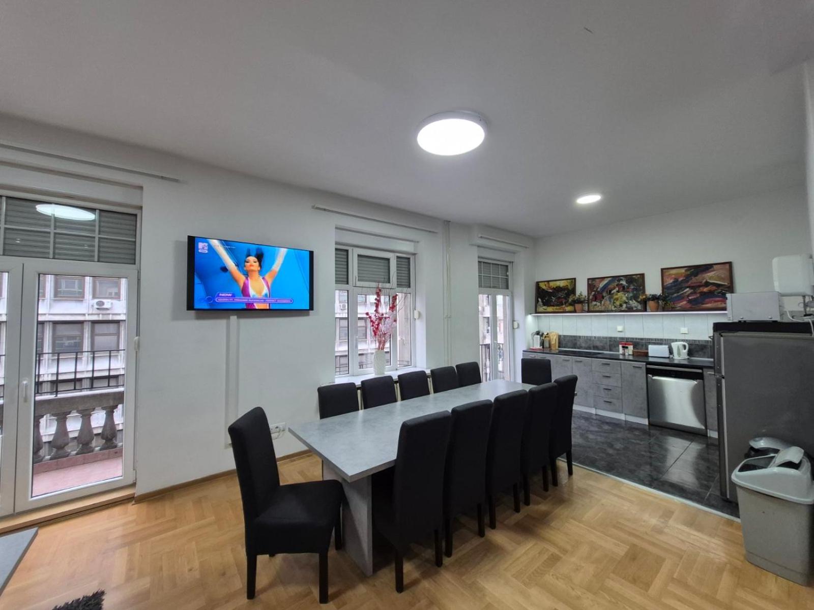 Authentic Belgrade Centre Apartments For Large Groups, Republic Square - Up To 47 People In 5 Apartments Cameră foto