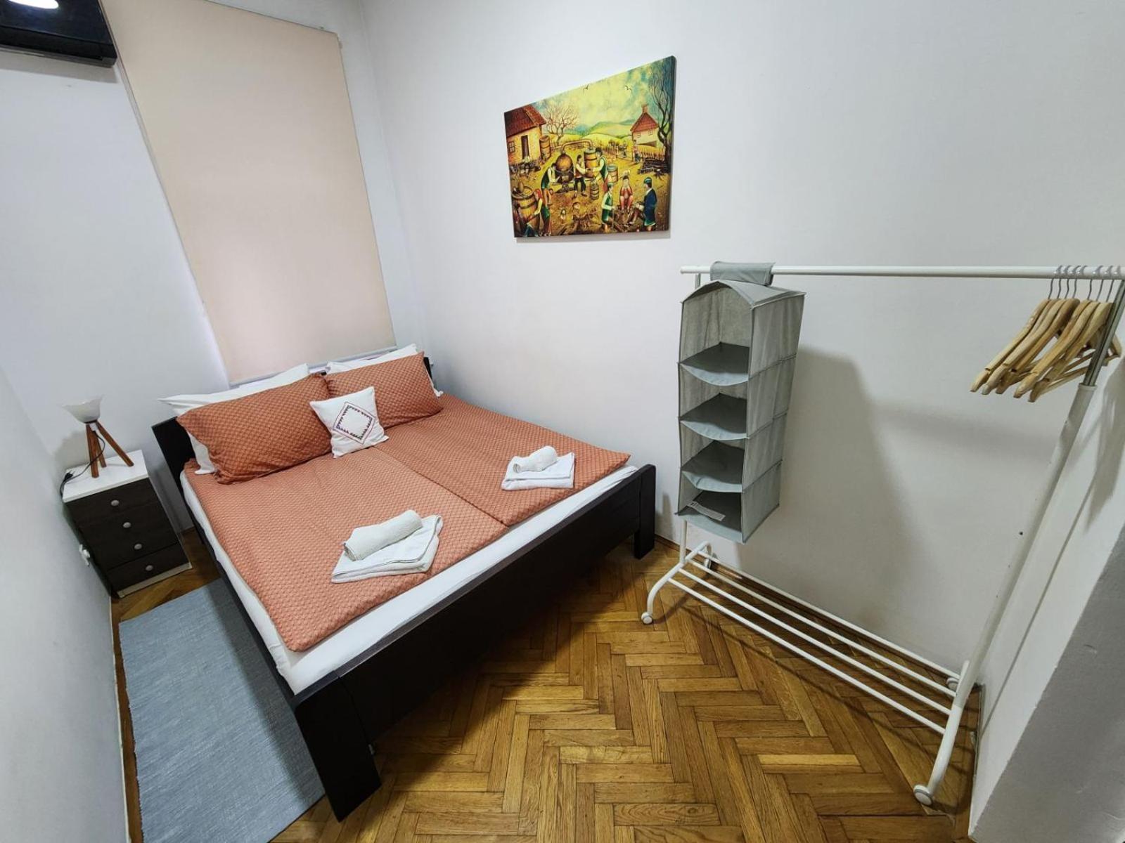 Authentic Belgrade Centre Apartments For Large Groups, Republic Square - Up To 47 People In 5 Apartments Cameră foto